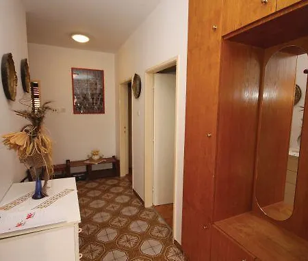 Apartment Vodnjanska 773